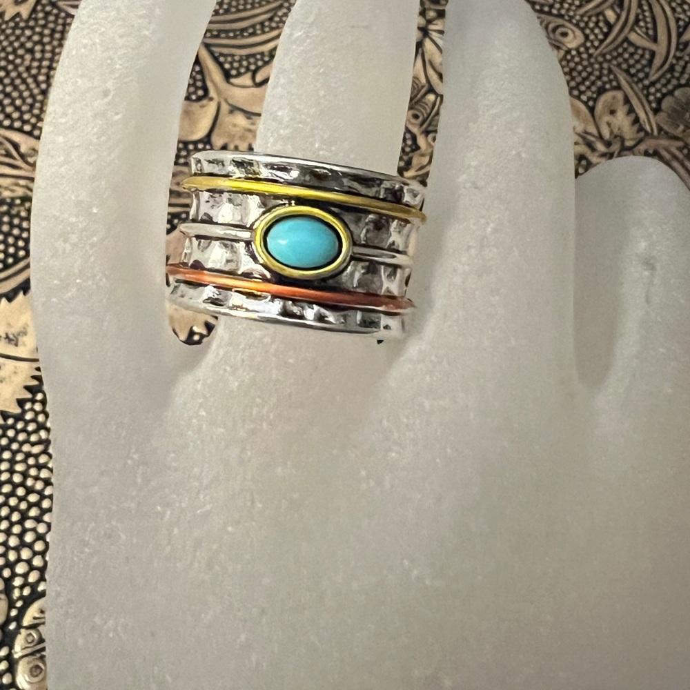 Women’s ring - Picture 4 of 4